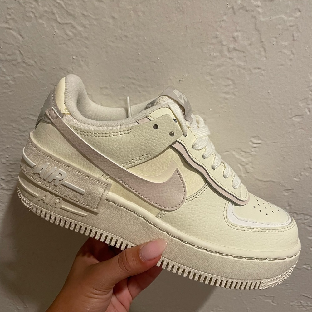 Nike Air Force 1 Shadow Women’s shoe